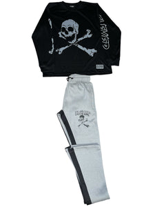 Elever’s Skull and Bones Long Sleeve Shirt