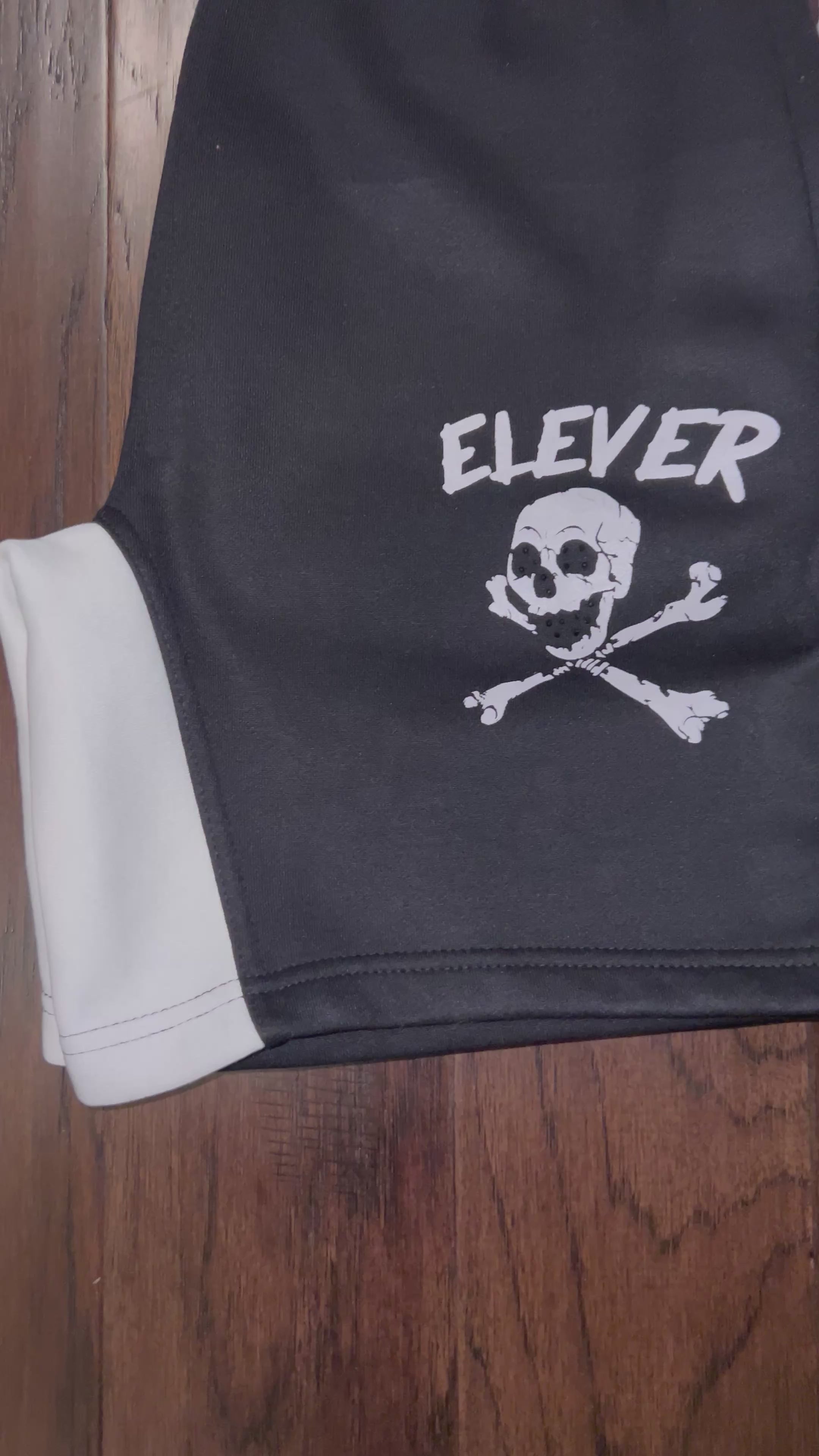 ELEVER Women’s Skull & Bones Short Set – Black & White